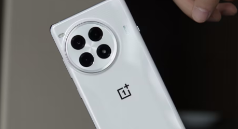 手游玩家必看：2024最佳护眼手机屏幕推荐指南